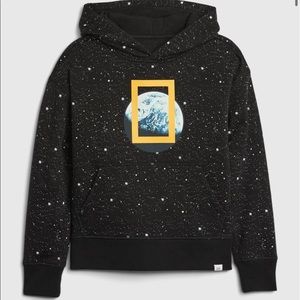 GAPkids National Geographic “out of this world” colab hoodie.
